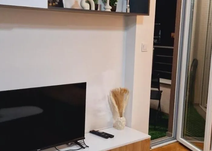 Appartement 2-bedroom Sofi Lux *